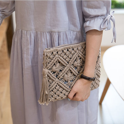 Women&#39;s Bohemian Style Straw Woven Day Clutches Bags Fashionable Simple Tassel Causal Handbag Vintage Beach Bag For Women Girl