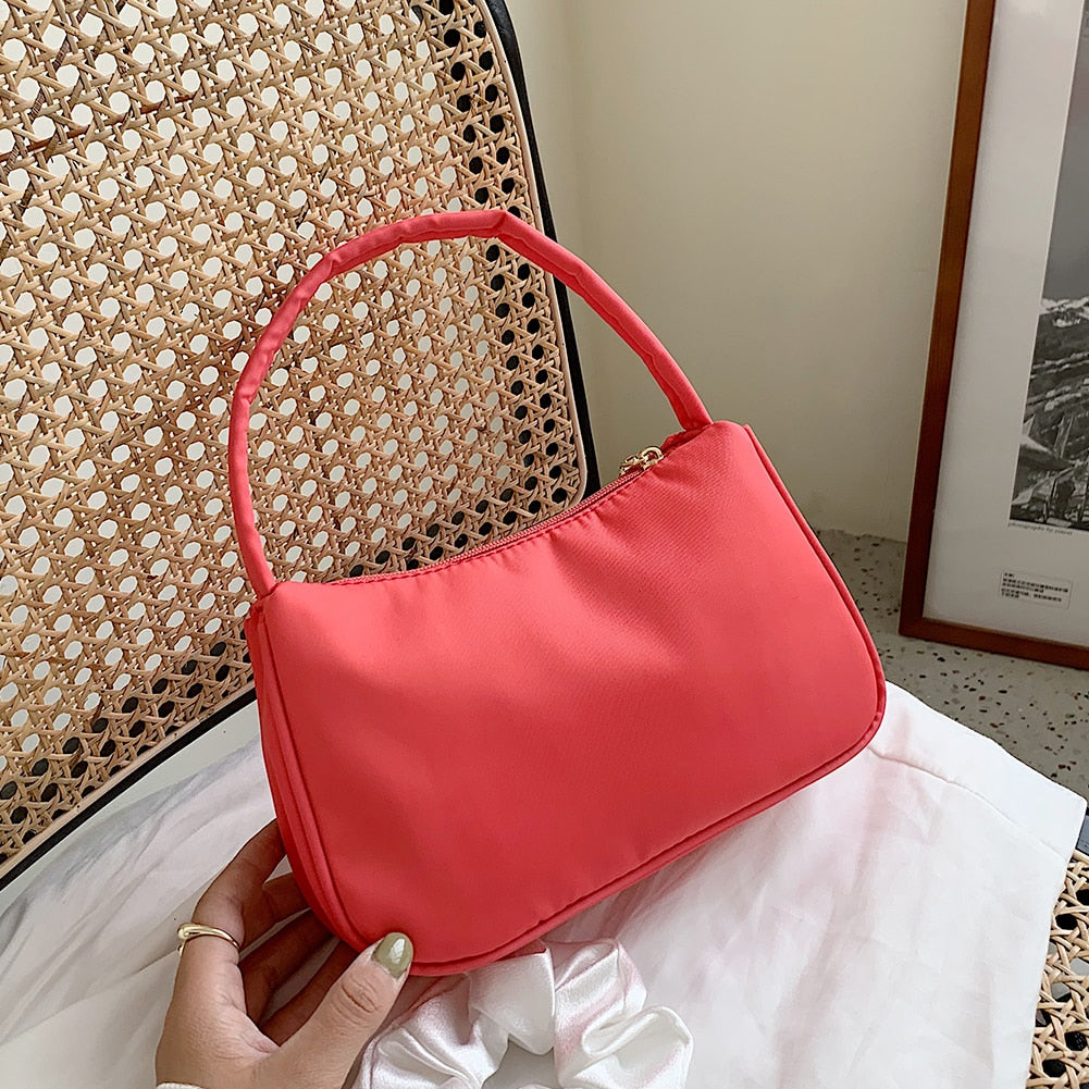 Women Nylon Solid Color Shoulder Bag Zipper Small Crescent Messenger Handbags Luxury Designer Handbag Retro Ladies Shoulder Bags