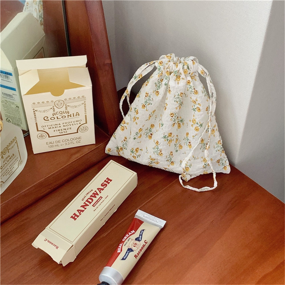Cotton Linen Women Cosmetic Drawstring Bag Japan Style Floral Jewelry Packing Bag Vintage Flower Makeup Coin Key Storage Pouch