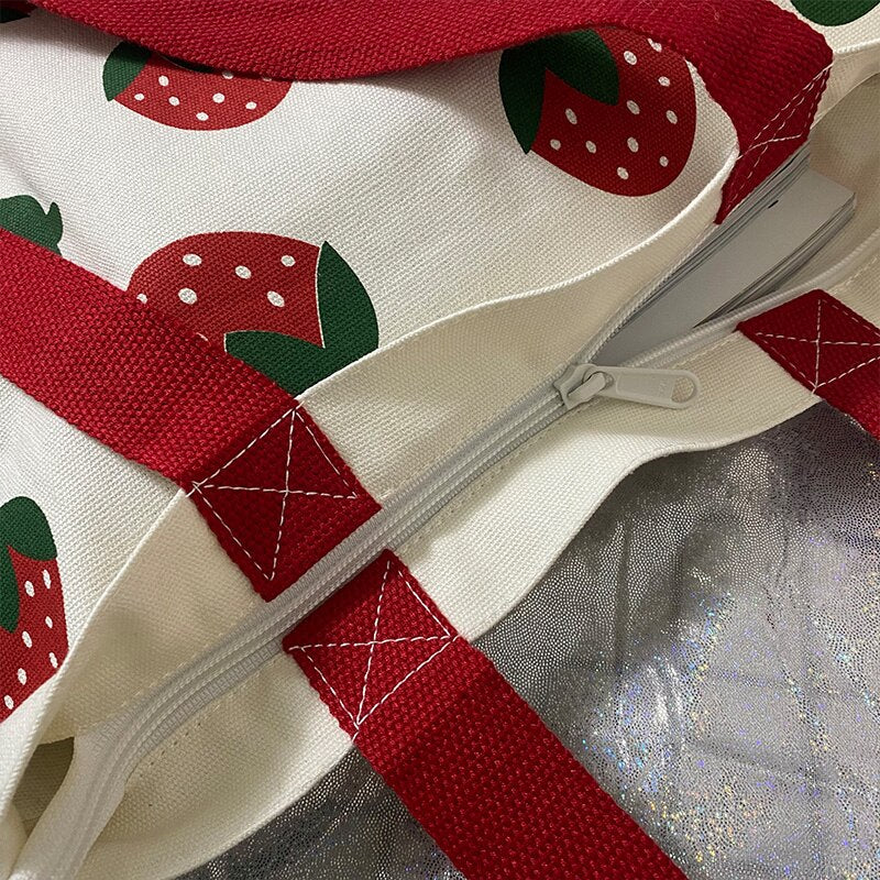 Strawberry Canvas Shoulder Bags Women Sweet Kawaii Teenagers Casual Tote Bag Environmental Reusable Underarm Large Capacity Ins