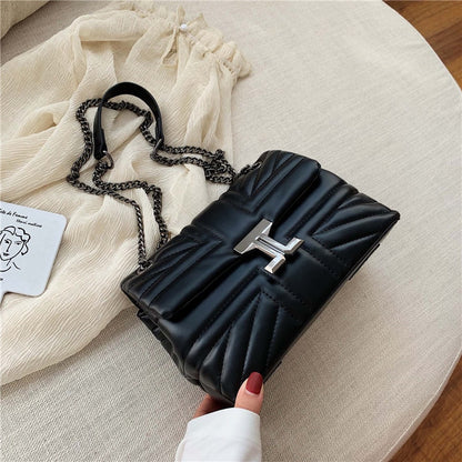 Women&#39;s Bag New Fashion Chain Leisure Shoulder Bag Female Small Square Messenger Bag