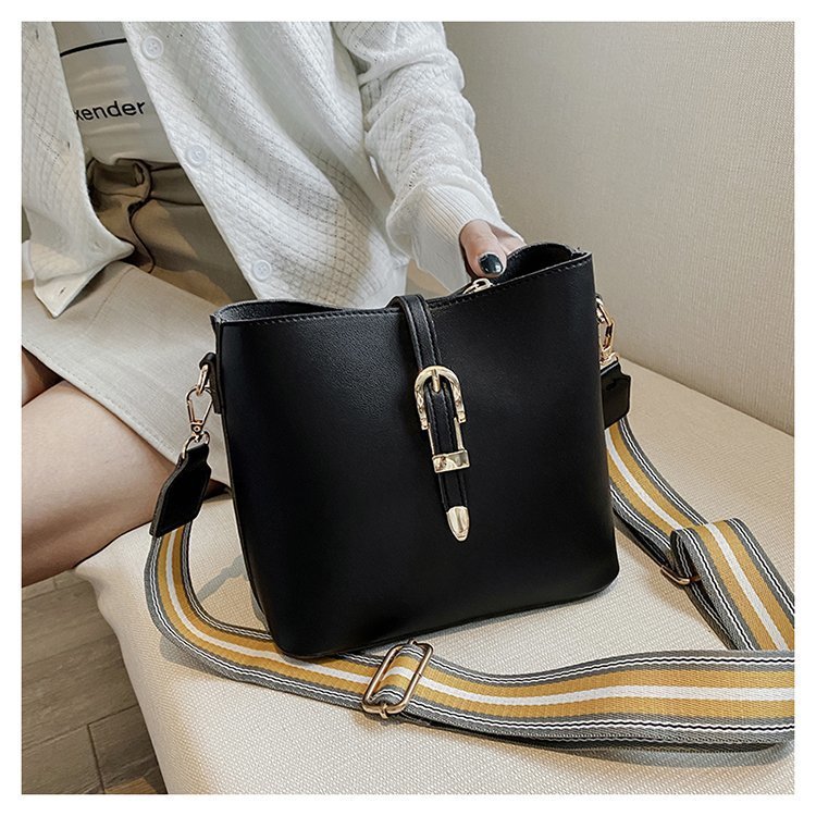 PU Women&#39;s Crossbody Bags Solid Color Shoulder Bags for Ladies Handbag Fashion Female Messenger Bags Waterproof Women Tote Bags