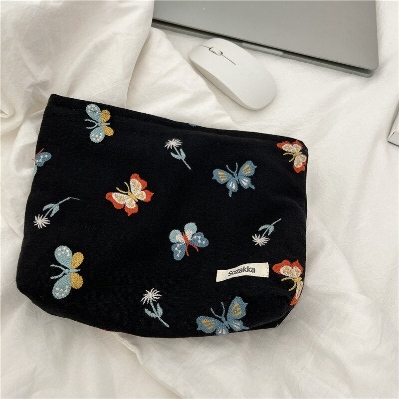 Toiletrys Organizer Cosmetic Bags Girl Outdoor Travel Makeup Bag Floral Woman Personal Zipper Clutch Phone Purse Beauty Cases