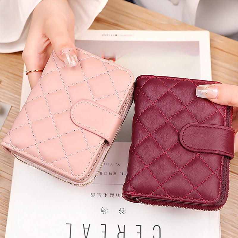 Geestock Fashion Organ Card Holder Wallets for Women Lingge Short    Purse Simple Generous Ladies Zipper Wallet Credit Holders