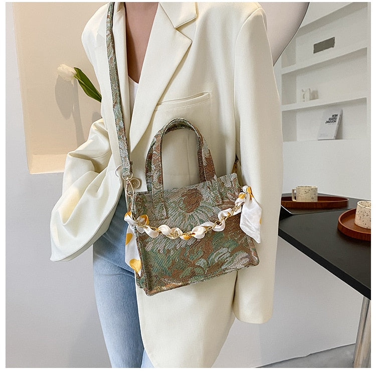 Canvas Bag Women&#39;s Portable New Design Fashion Texture Oil Painting Chain Small Square Bag Messenger Bag Minority