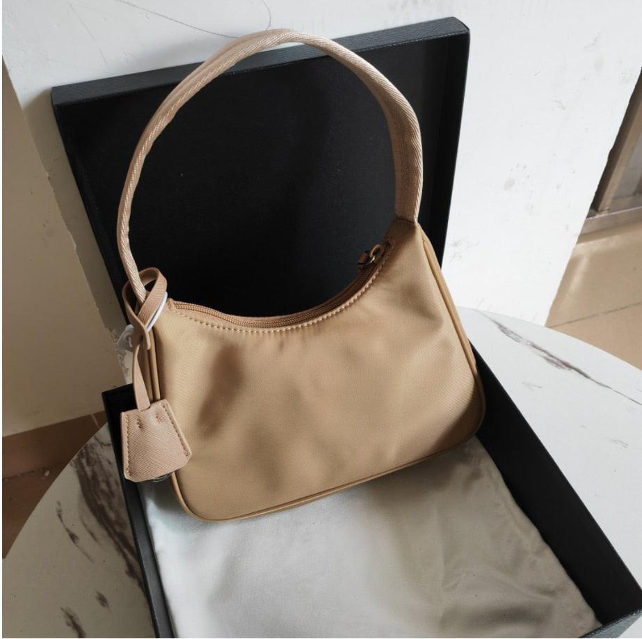 Ladies Shoulder Bags Dust bag with box Underarm Bags Crescent Bags Shoulder Bags  Bags  Handbags Crossbody Bag women&#39;s bag