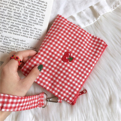 1 Pc Ins Cherry Red Plaid Makeup Lipstick Bag Young Girls Sweet Clutch Make Up Wrist Pouch For Women Travel Cosmetic Case Bag