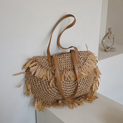 Shoulder Bags Semicircle Casual Woven Handbags Shoulder Bag Women Female Summer Rattan Handmade Tassel Handbag