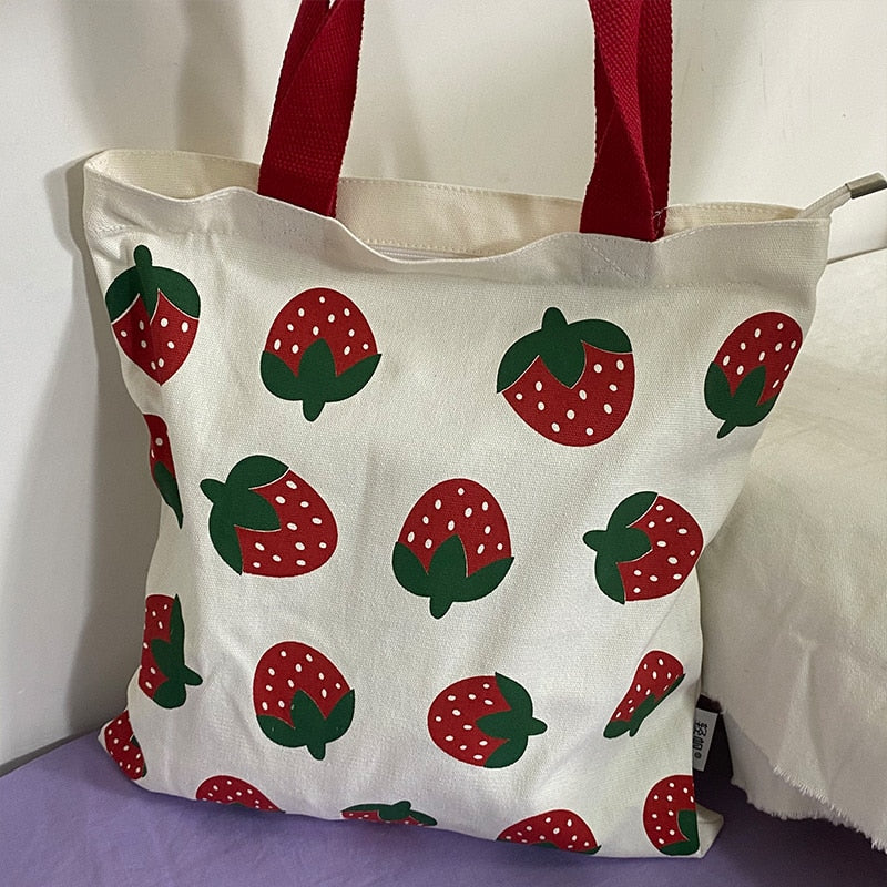 Strawberry Canvas Shoulder Bags Women Sweet Kawaii Teenagers Casual Tote Bag Environmental Reusable Underarm Large Capacity Ins