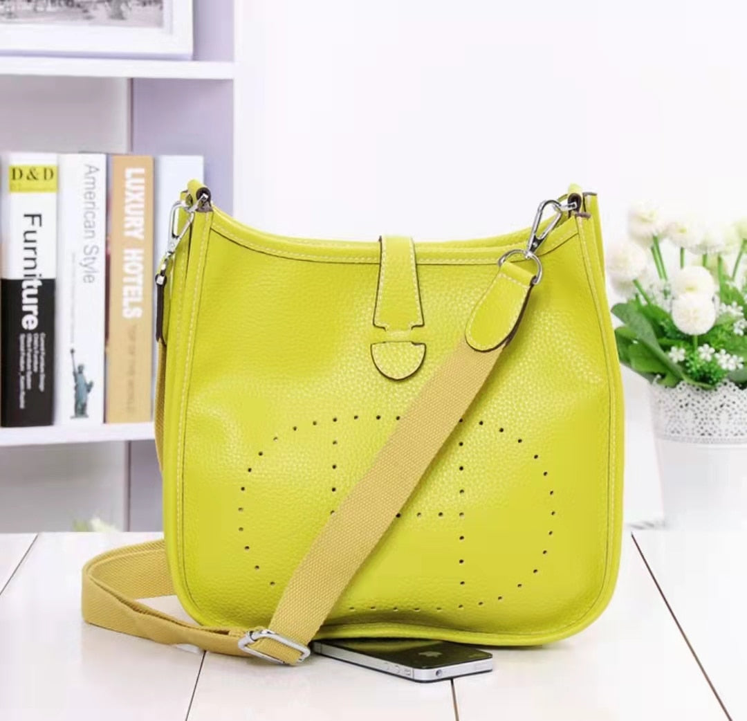 Genuine Leather Women Bucket Bags Litchi Grain Crossbody Bags Hollow-carved Shoulder Bags Ladies Small Cow Leather Designer bags