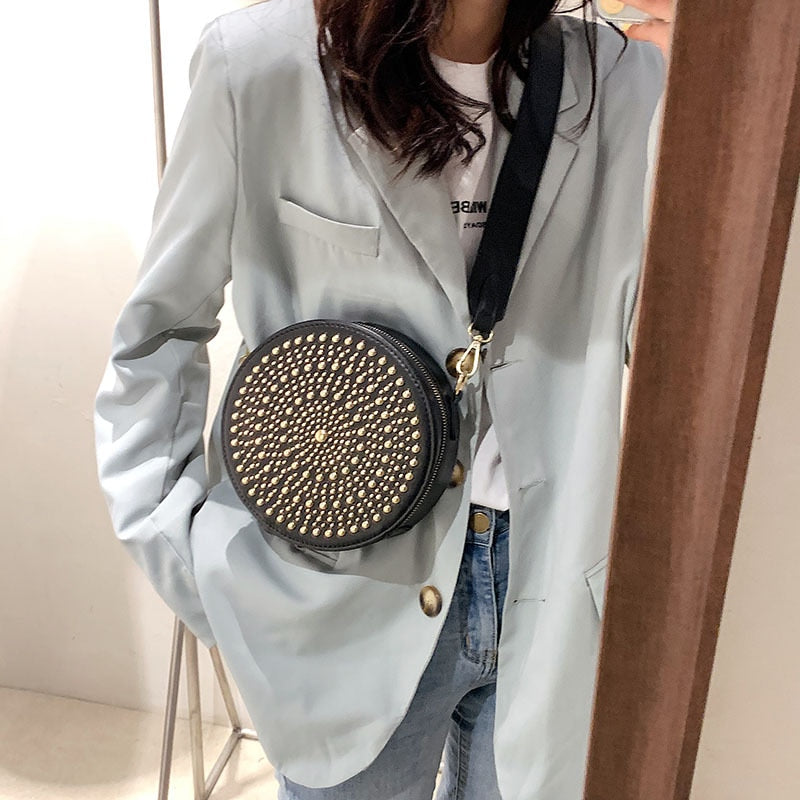 Annmouler Brand Women Shoulder Bag Small Rivet Round Bag Pu Leather Black Crossbody Bag High Quality bolsa feminina Girls Purse