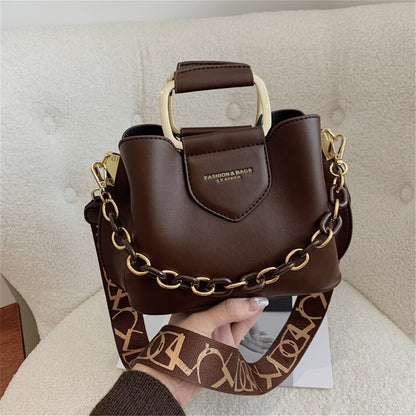 Luxury Women Leather Small Totes Bag Cute Short Handle Shoulder Bags for Women Designer Trend Chain Crossbody Bag Brand Handbags