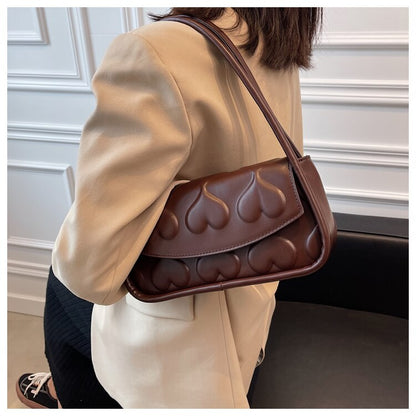 New Style Women Vintage Armpit Shoulder Bag Heart Shape Pattern Ladies Flap  Bag High Quality PU Leather Handbag Purses