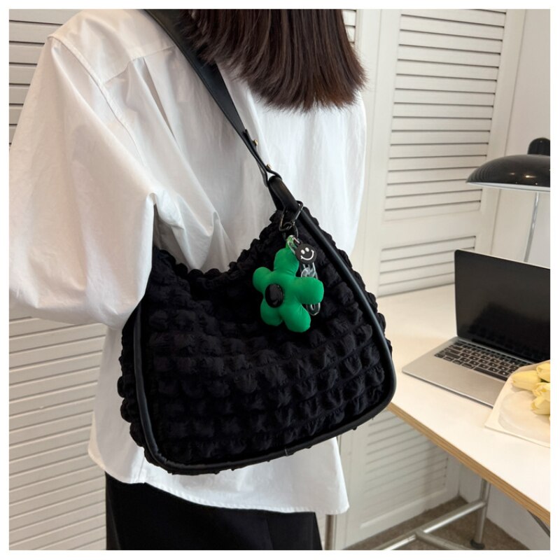 Trendy Temperament Handbag Shoulder Underarm Women&#39;s Bag Rhombus Pleated Casual Bubble Fashion Niche All-match Tote Cute Bag