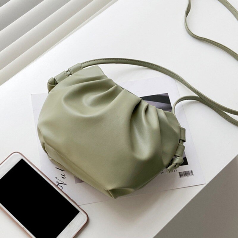 Women Shoulder Bag Small Leather Crossbody Bag Female Solid Color Pleated Design Ladies Messenger Bag Mini Zipper Cloud Bag