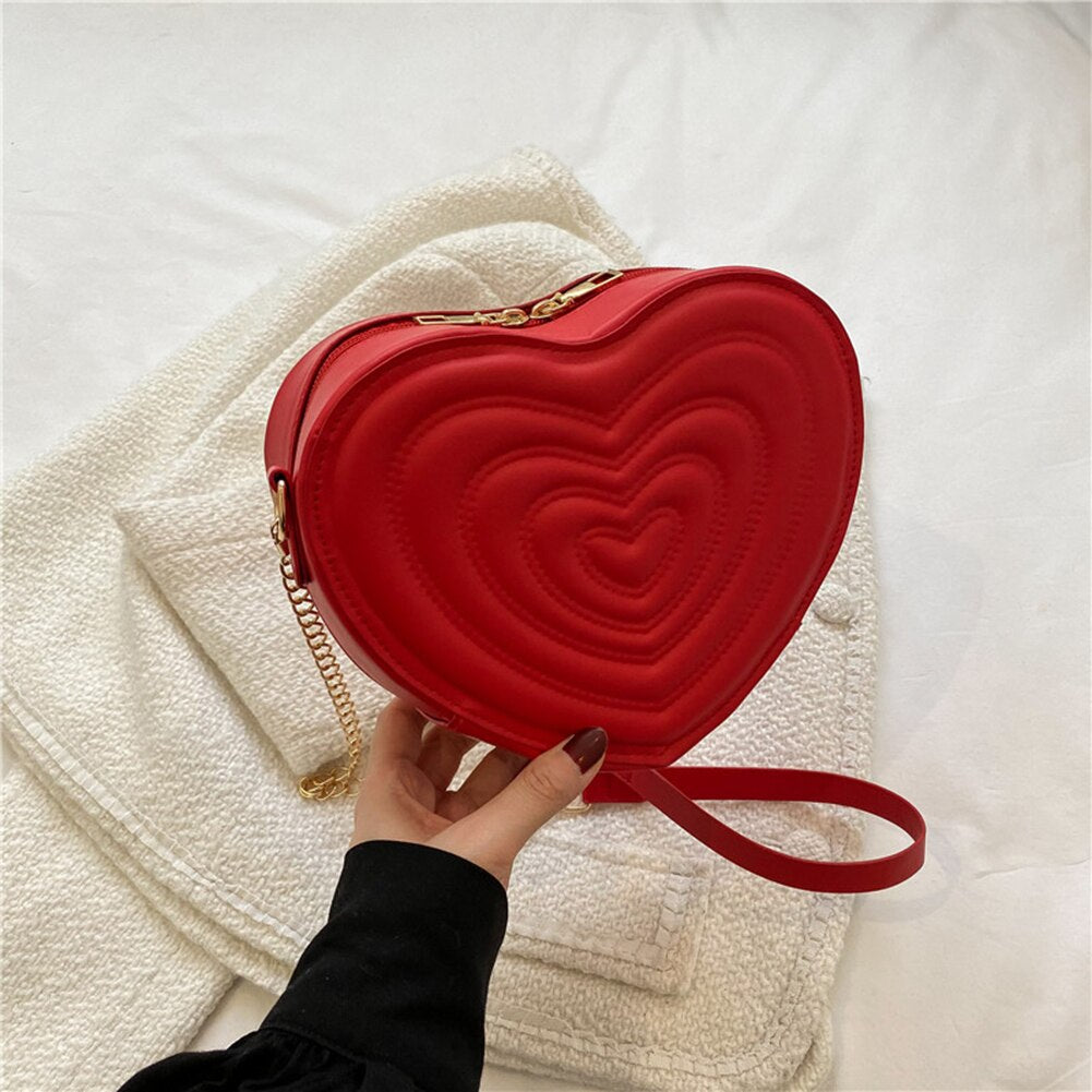 Fashion Love Heart Shaped Small Crossbody Bags Women Shoulder Bags PU Leather Chain Totes Handbags Casual Ladies Messenger Bags