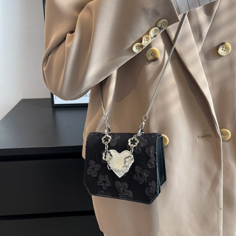 Simple Black Shoulder Bag for Women Floral Stitching Ladies Messenger Bags Peach Heart Flap Female Small Square Purse Handbags