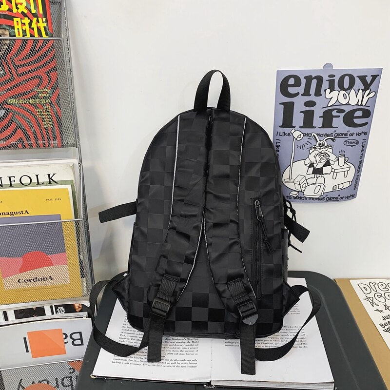 Trendy Ladies Lattice Leisure Book Bag Female Laptop College Backpack Girl Travel School Bags Fashion Women Plaid Backpack Nylon