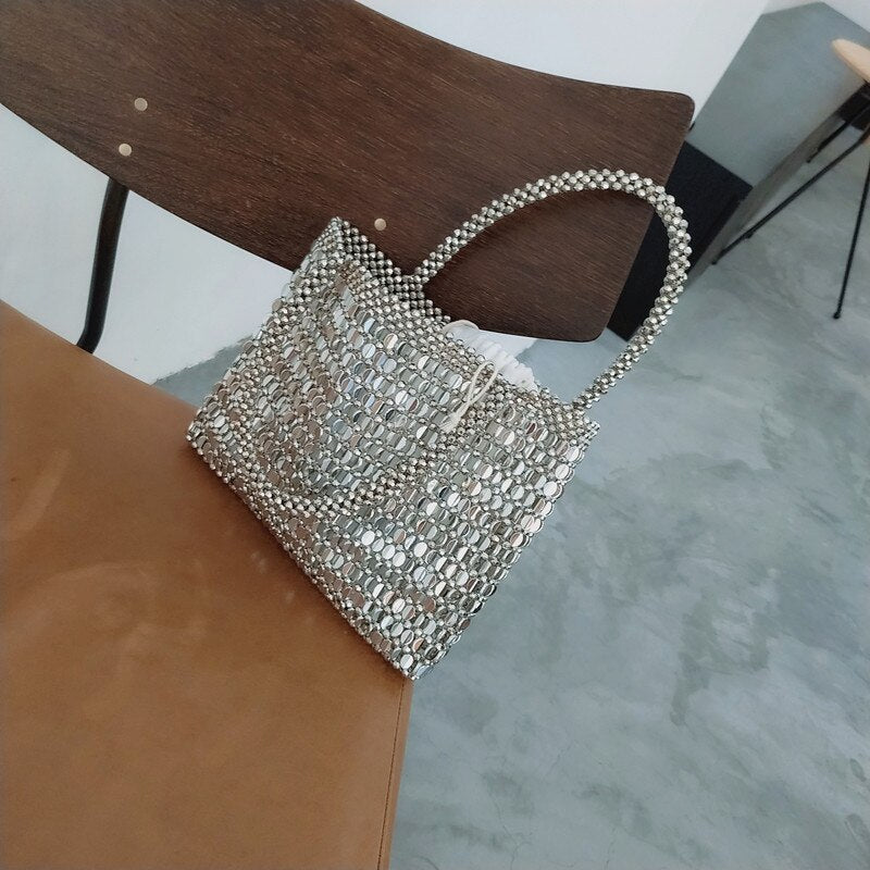 New Handwoven Beaded Women&#39;s Shoulder Bag Fashion Retro Metal Shiny Female Handbag Designer Sequin Pearl Drawstring Shopping Bag