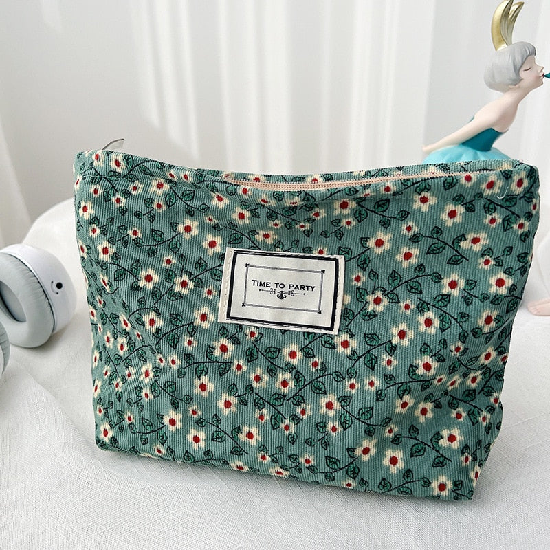 Women Embroidery Daisy Floral Cosmetic Bag Pouch Korean Travel Toiletry Bag Canvas Beauty Makeup Case Organizer  Pencil Case