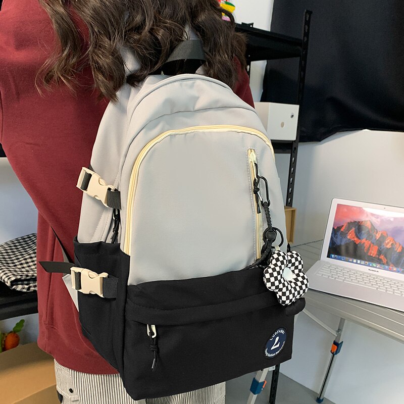 Lady Cute Laptop College Backpack Cool Women Travel Nylon Student Backpack Female Kawaii Trendy Book Bag Fashion Girl School Bag