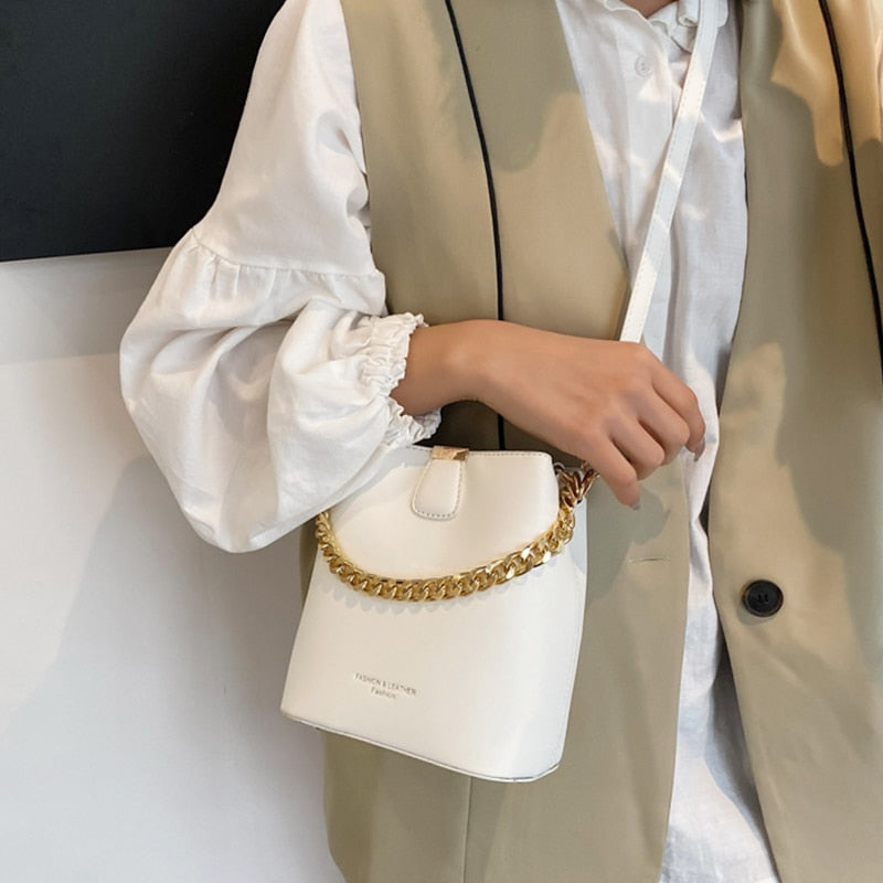 Women Fashion Pu Leather Bucket Shoulder Bags Pure Color Messenger Bag Female White Tote Crossbody Bag Chain Casual Handbags Sac