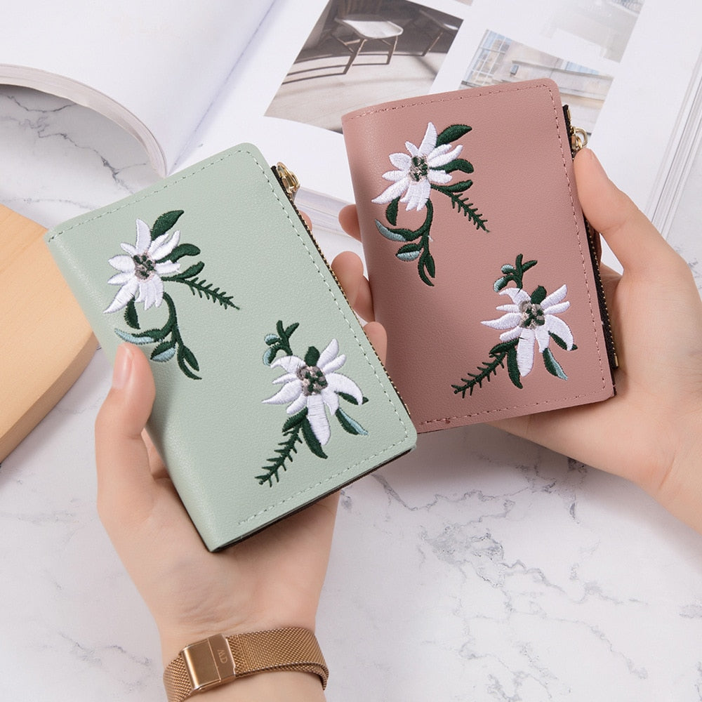 Women&#39;s Short Embroidered Flower Zipper Simple Student Coin Purse Thin Multi-card Fashion Wallet Women Handbag